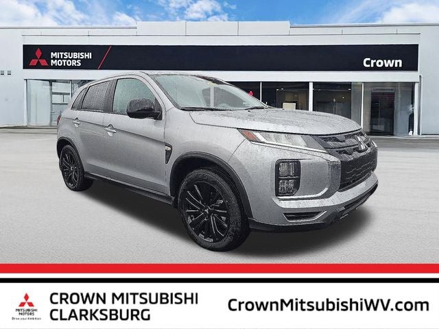 2026 Mitsubishi Outlander Sport 2.0 LE in Alloy Silver Metallic — front three-quarter view