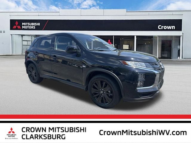 2026 Mitsubishi Outlander Sport 2.0 LE in Labrador Black Pearl — front three-quarter view