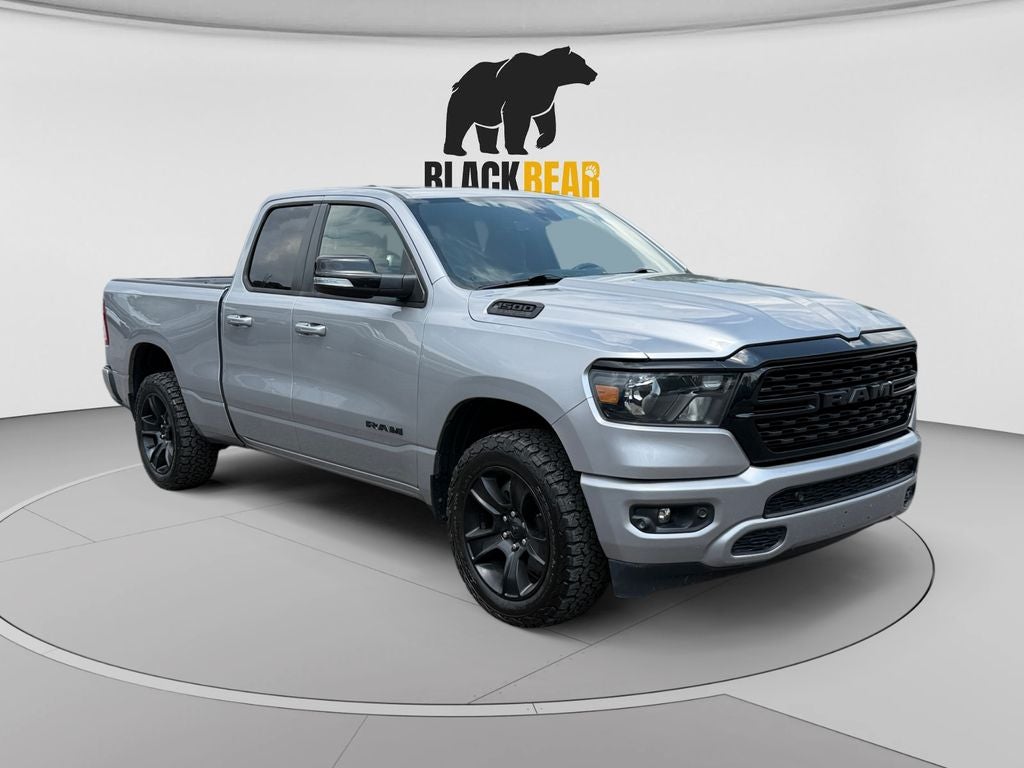 2022 RAM 1500 Big Horn Quad Cab 4x4 6'4' Box in Billet Silver Metallic Clearcoat — front three-quarter view